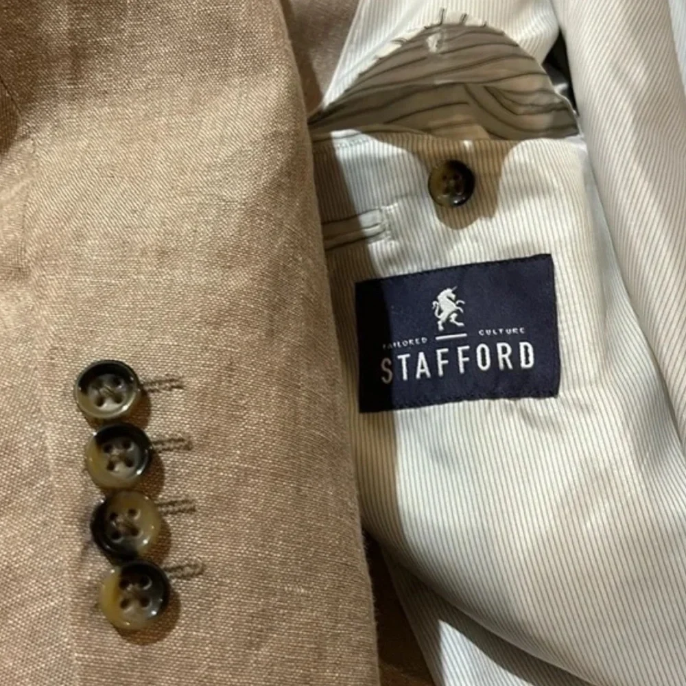 Stafford Light Brown Blazer. 58S. NWT